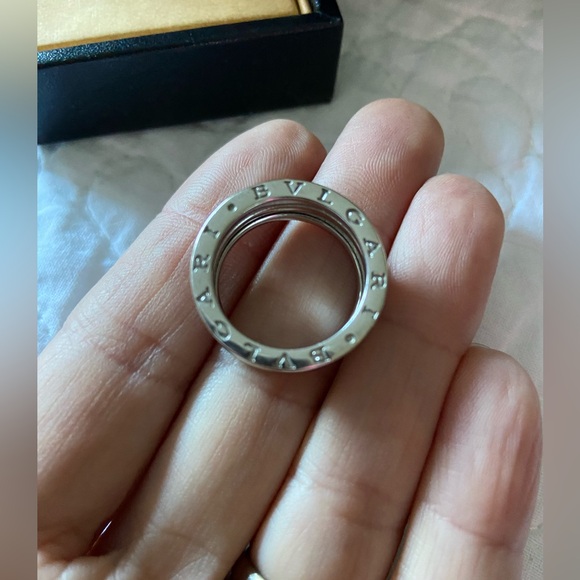 BVLGARI 18kt Gold Ring - Picture 5 of 16